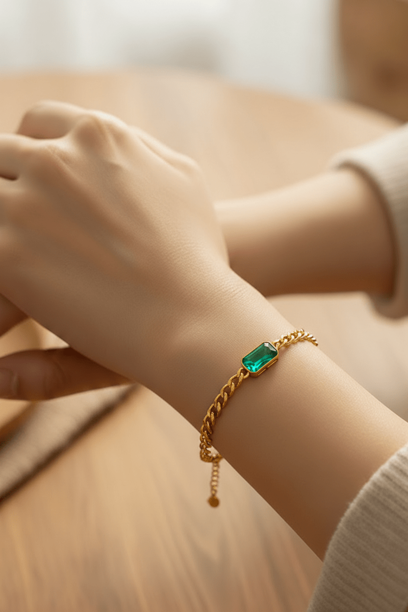 Emerald Bracelet - Bella Jewels Design